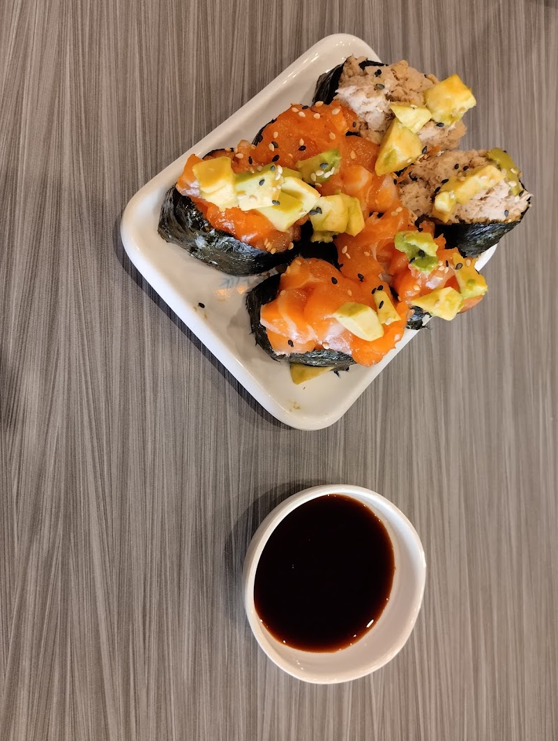 Sushi buffet – Restaurant de sushi Paris 10 à Paris, France
