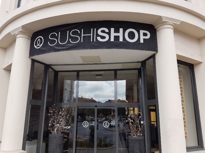 Restaurant Sushi Shop Reims Forum à Reims, France