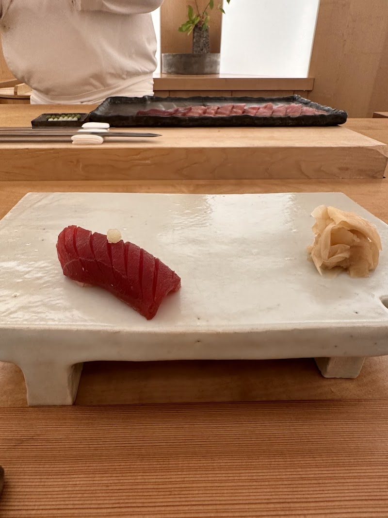 Restaurant Sushi Yoshinaga à Paris, France