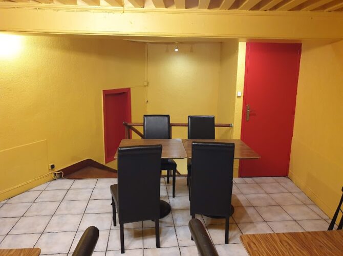 Restaurant Tandoori Bolly Food à Lyon, France