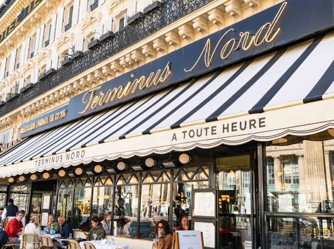 Restaurant Terminus Nord à Paris, France