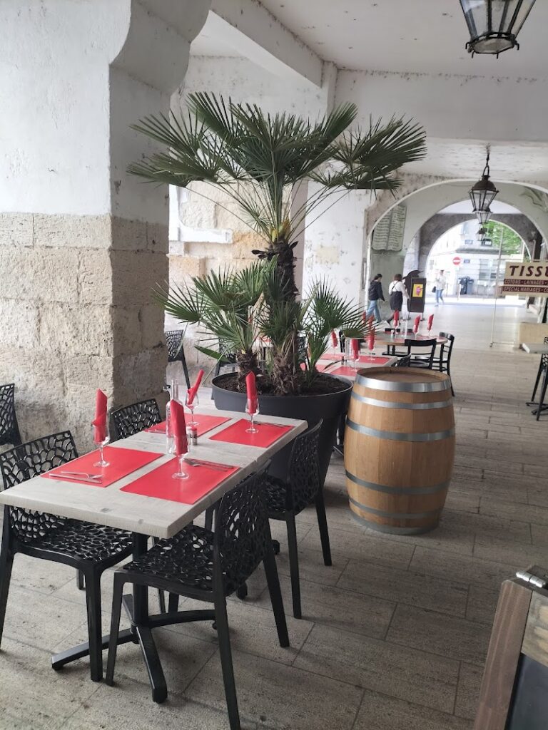 Restaurant Terre et mer à Agen, France — photo 1
