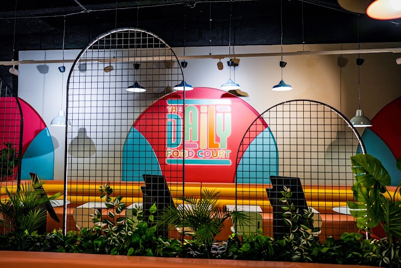 Restaurant The Daily Food Court à Sainte-Geneviève-des-Bois, France