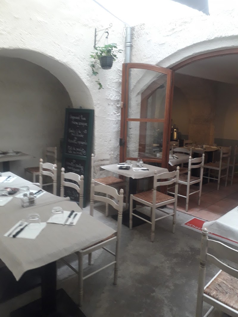 Restaurant The good old days à Pézenas, France