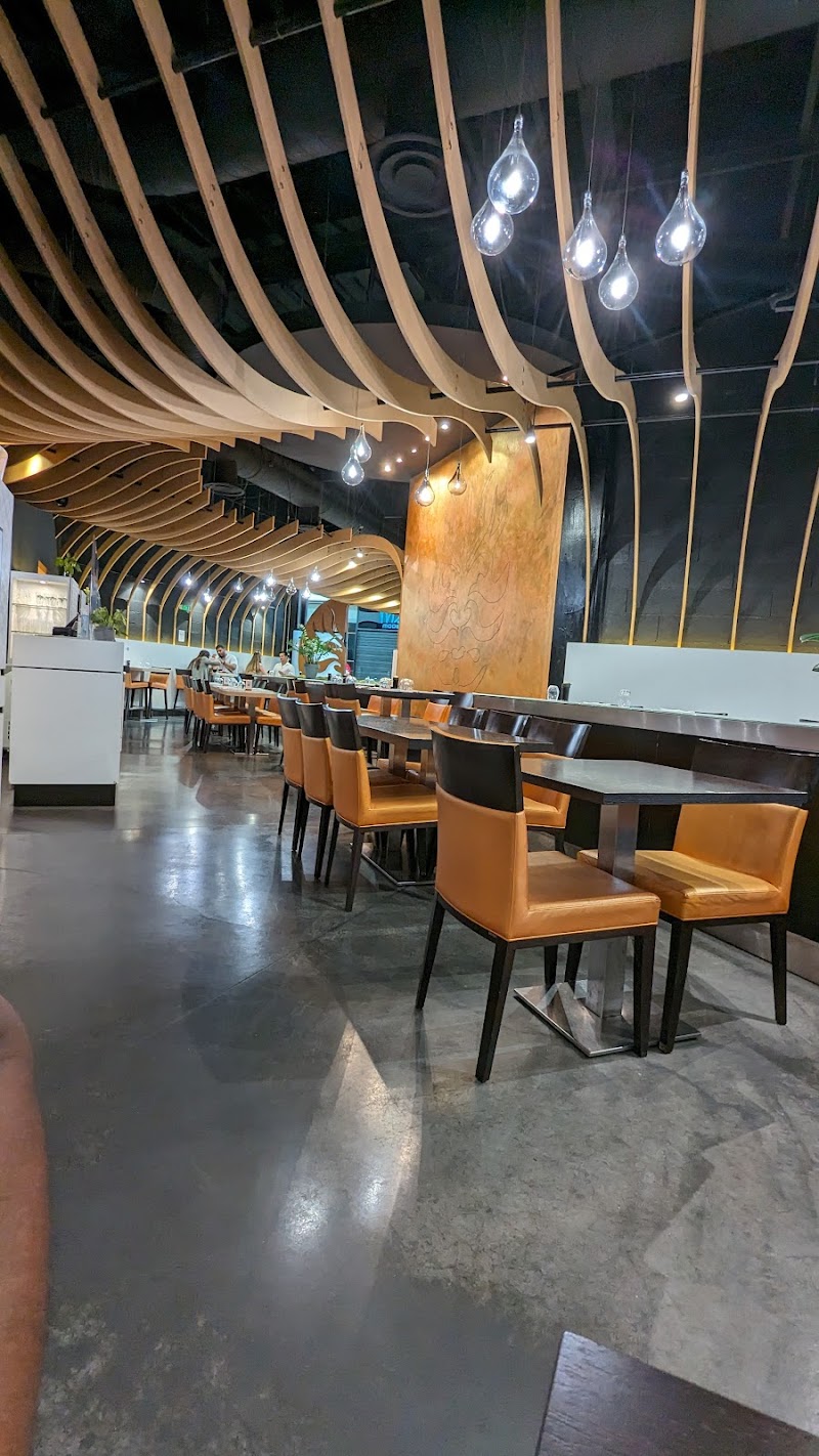 Tokami – Gramont – Restaurant Spécialités Japonaises à Toulouse, France