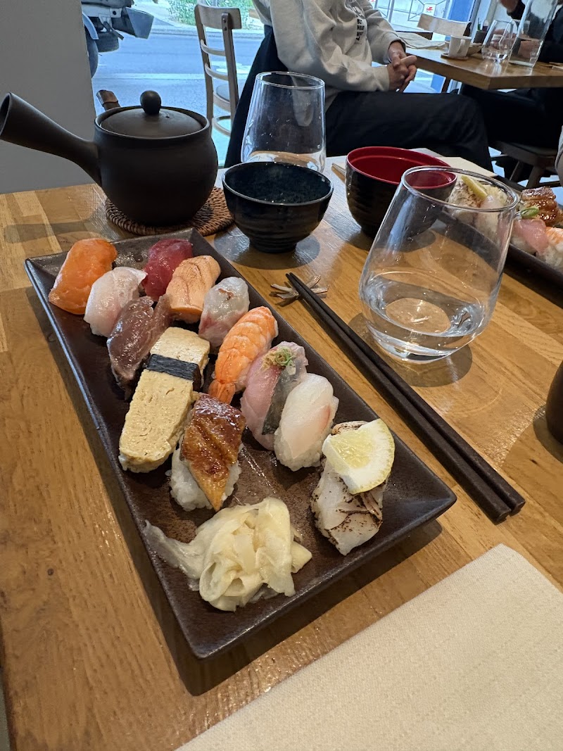 Totto Restaurant とっとレストラン à Paris, France