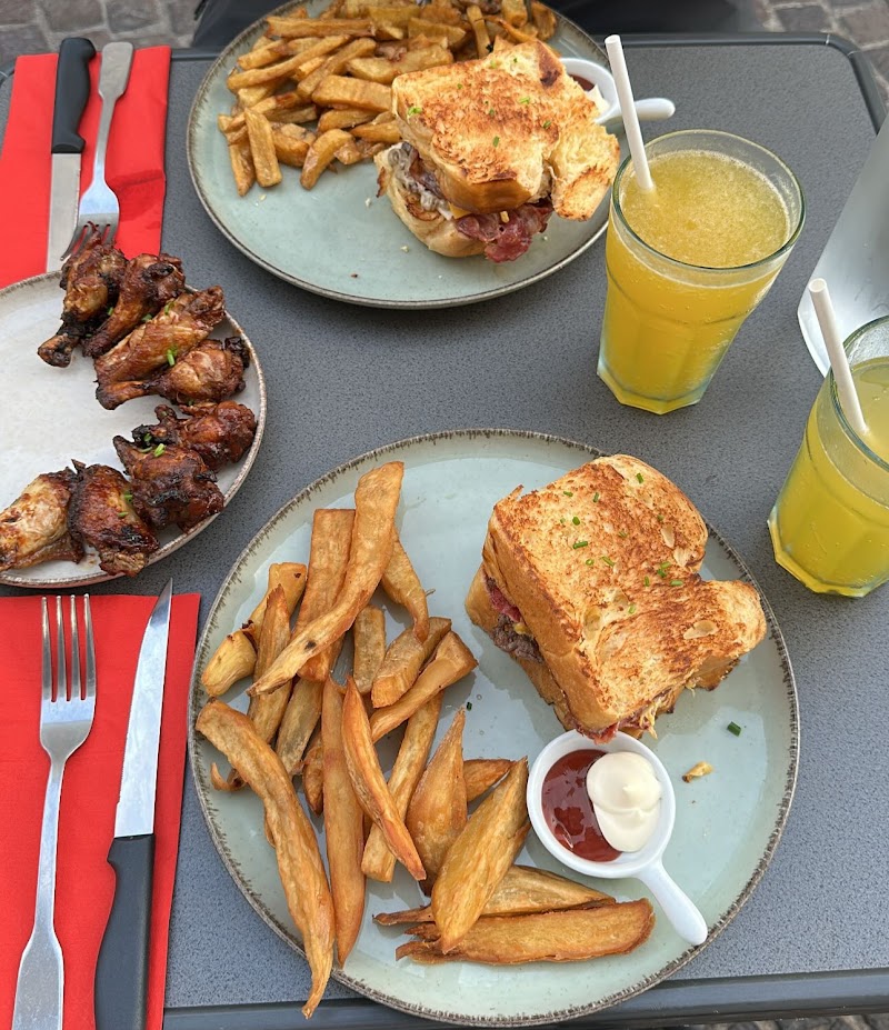 Restaurant Tour’s Grill à Tours, France — photo 2