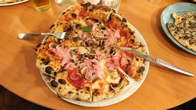 Restaurant Tripletta Saint Michel à Bordeaux, France