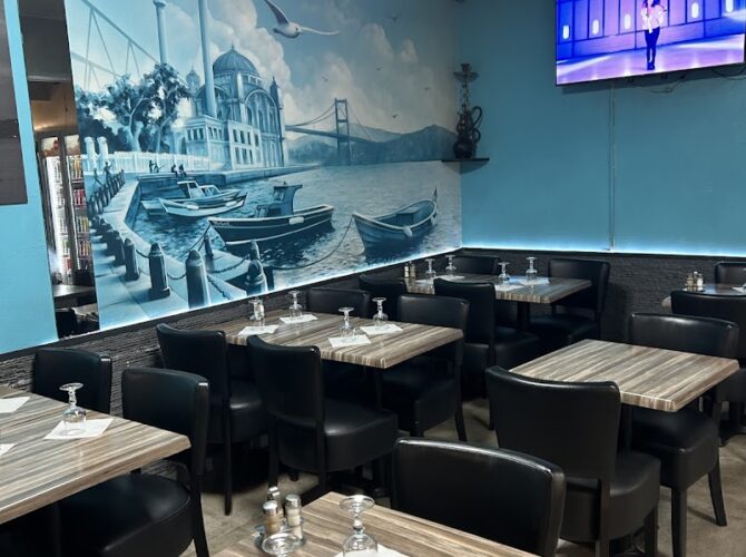 Restaurant Turkuaz à Pontault-Combault, France