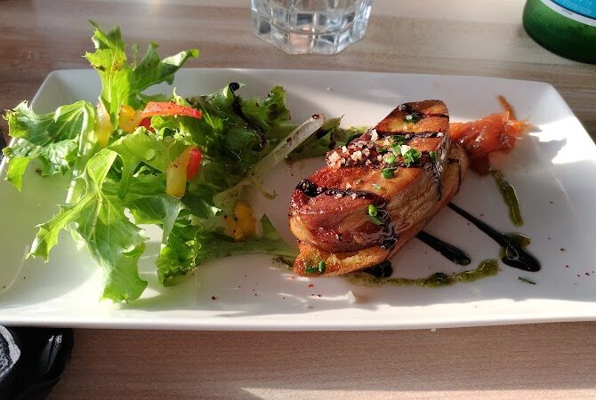 Restaurant Une Bouteille à la Nive à Bayonne, France