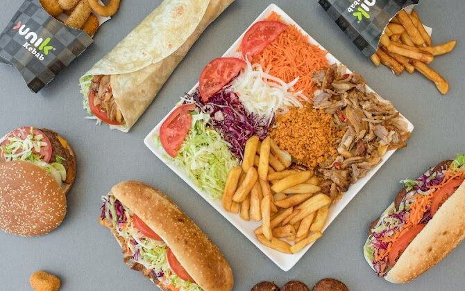 Restaurant Unik Kebab Vieux Lille à Lille, France