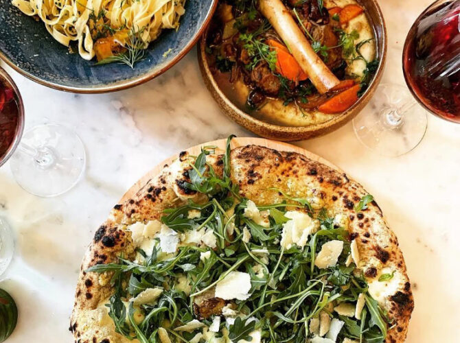 Restaurant Uno à Paris, France