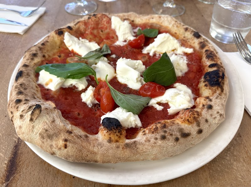 Restaurant Uno à Paris, France