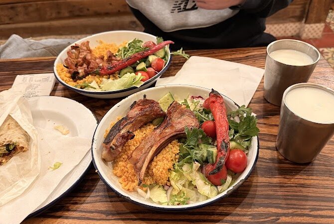 Restaurant Urfa Durum à Paris, France