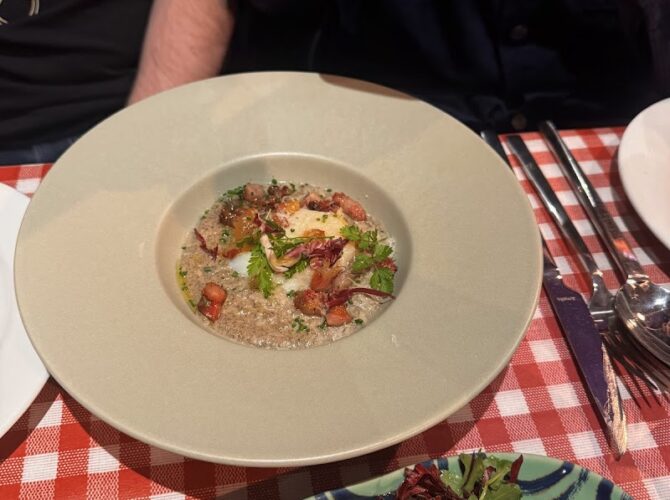 Restaurant Va Fanciullo à Toulouse, France