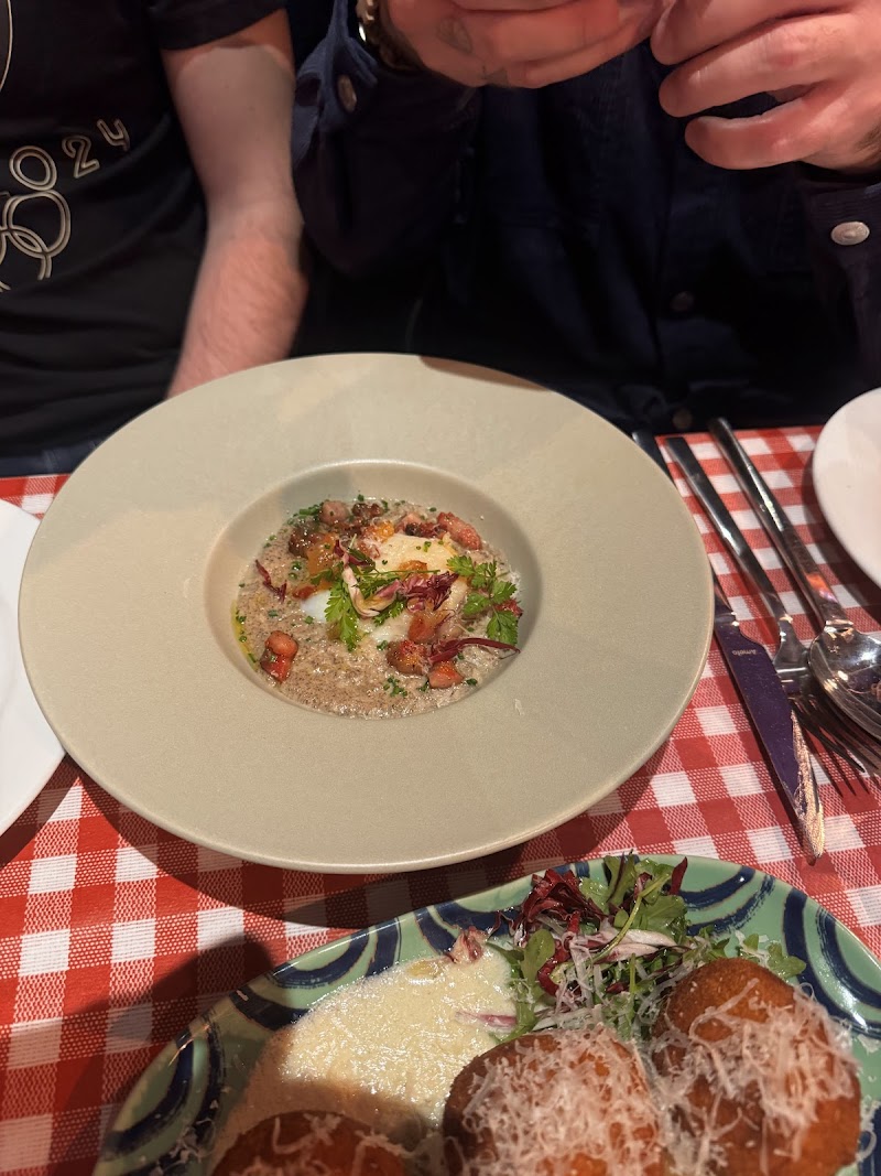 Restaurant Va Fanciullo à Toulouse, France