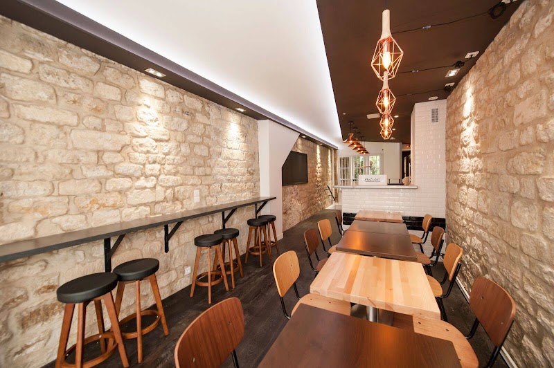 Restaurant VIA EMILIA à Paris, France