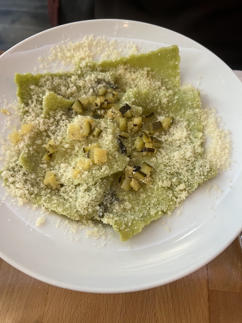 Restaurant VIA EMILIA à Paris, France