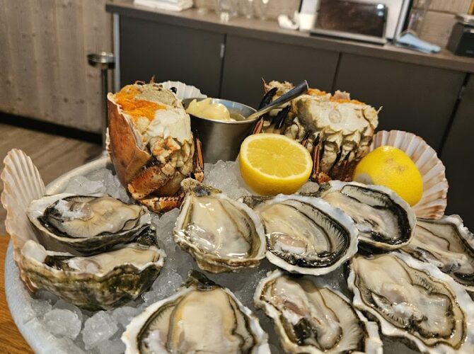 Restaurant Vin & Marée Maine Montparnasse à Paris, France