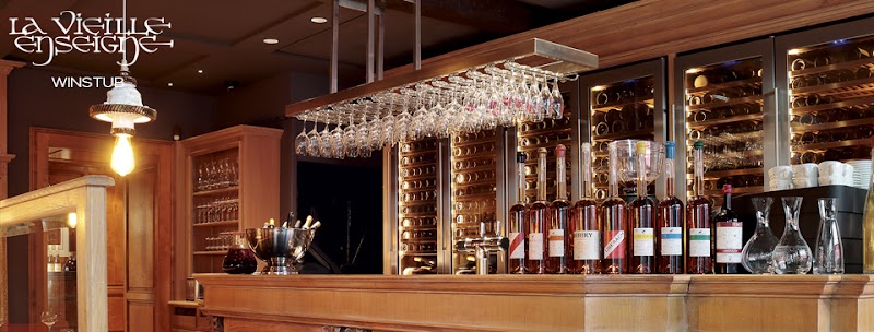 Restaurant Winstub La Vieille Enseigne Strasbourg Centre à Strasbourg, France