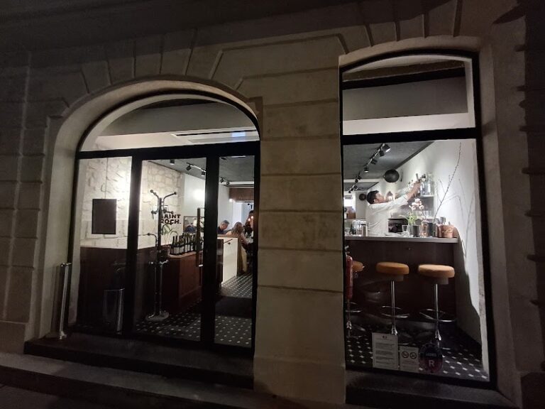 Restaurant 19 SAINT ROCH. à Paris, France — photo 1