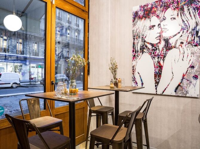 Restaurant 46 & 3RD – Forty Six and Third à Paris, France