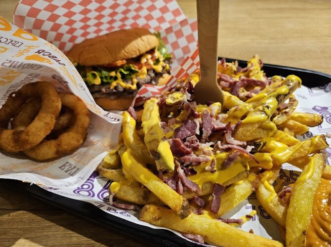 Restaurant 786 – Viry-Châtillon I Brasserie & Burger à Viry-Châtillon, France