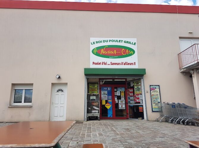 Restaurant A Nossa Casa à Goussainville, France