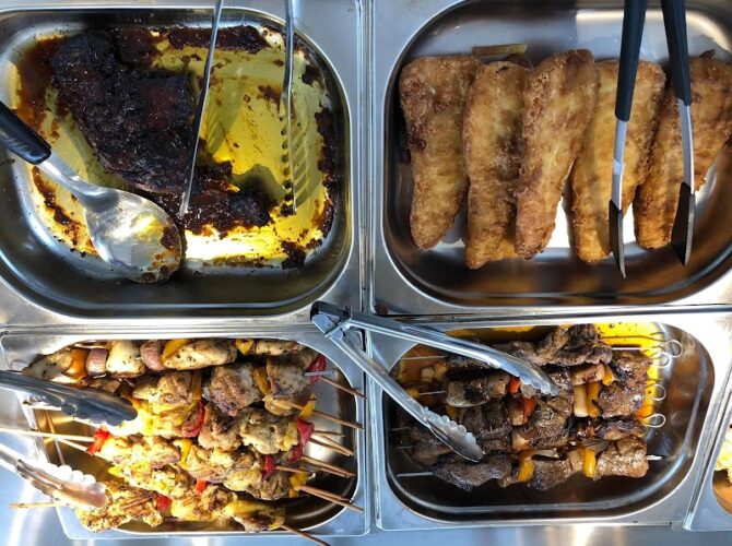 Restaurant À Table à Villebon-sur-Yvette, France