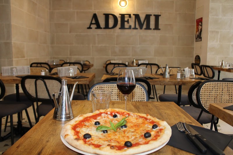 Restaurant Ademi Montmartre à Paris, France — photo 2