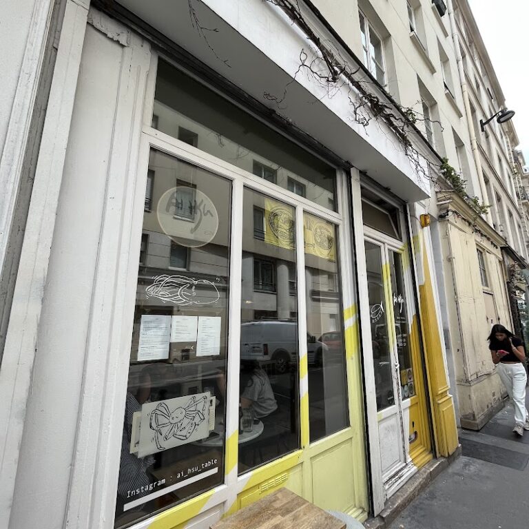 Restaurant AÏ HSU Table à Paris, France — photo 1