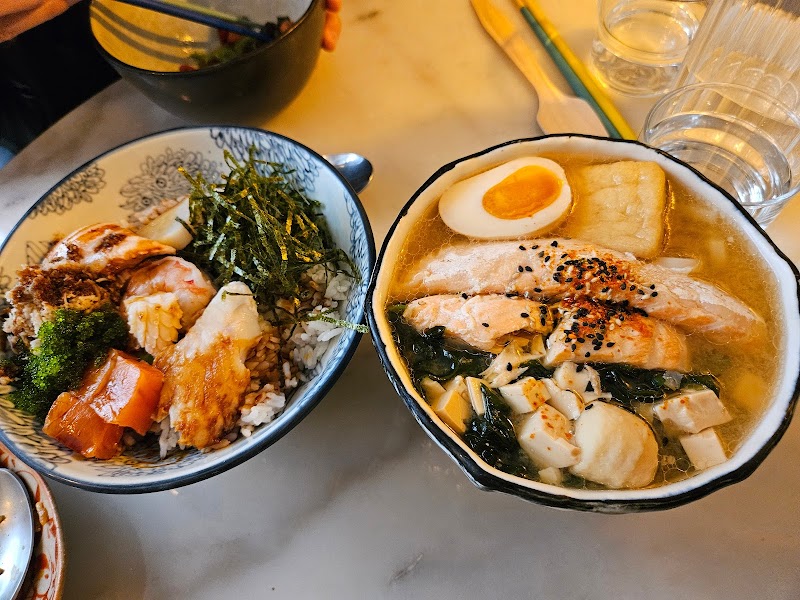 Restaurant AÏ HSU Table à Paris, France — photo 3