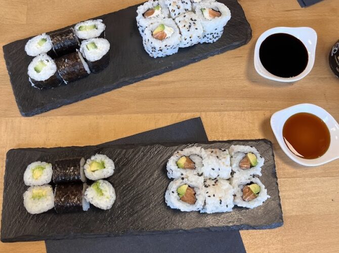 Restaurant Ajia Sushi & Burger Gigean à Gigean, France