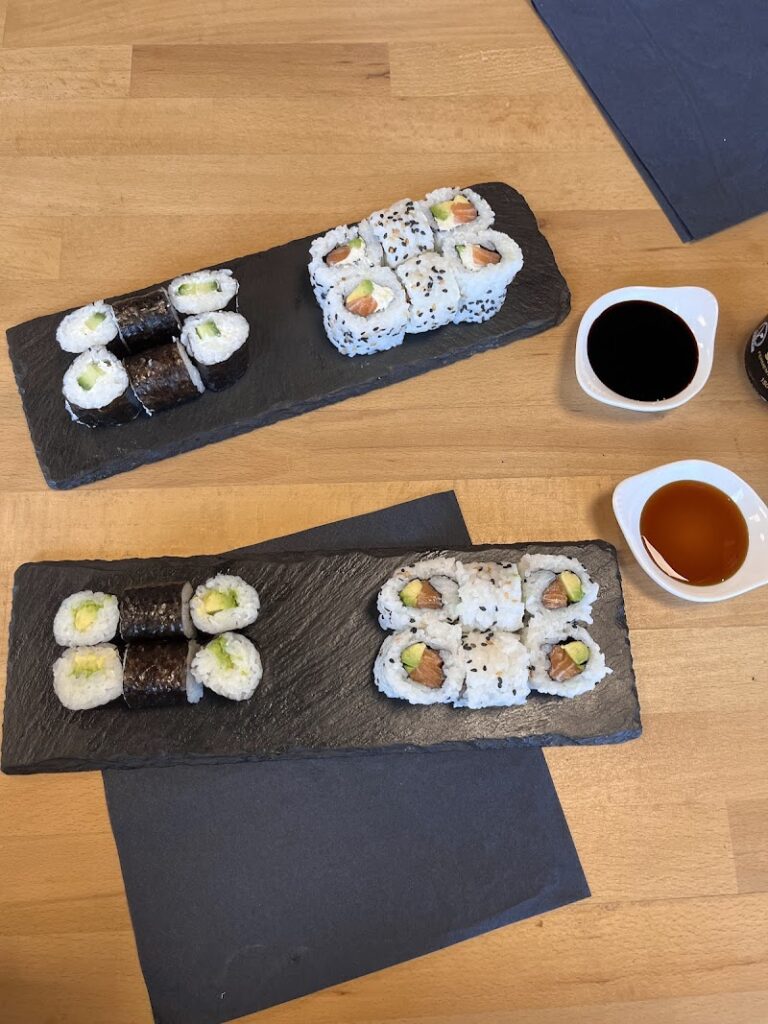 Restaurant Ajia Sushi & Burger Gigean à Gigean, France