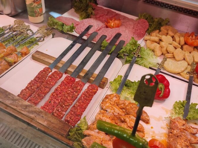 Restaurant Anatolie à Montereau-Fault-Yonne, France