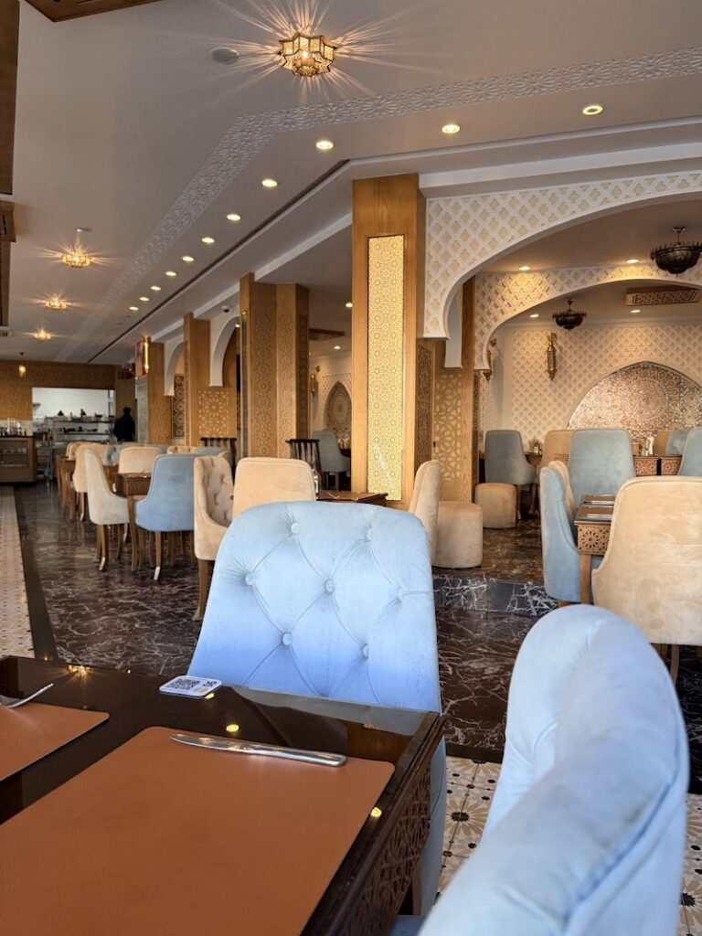 Anber Tanger Moroccan Restaurant à Tanger, Maroc — photo 1