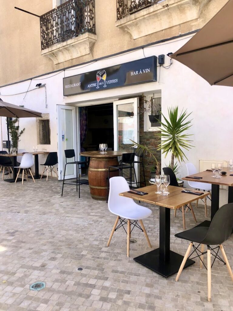 Restaurant Antre deux verres à Poussan, France — photo 1