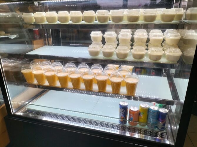 Apna Punjab Restaurant 100% Végétarien à La Courneuve, France