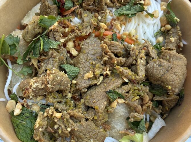 Restaurant ASIAN TAPAS à Allevard, France