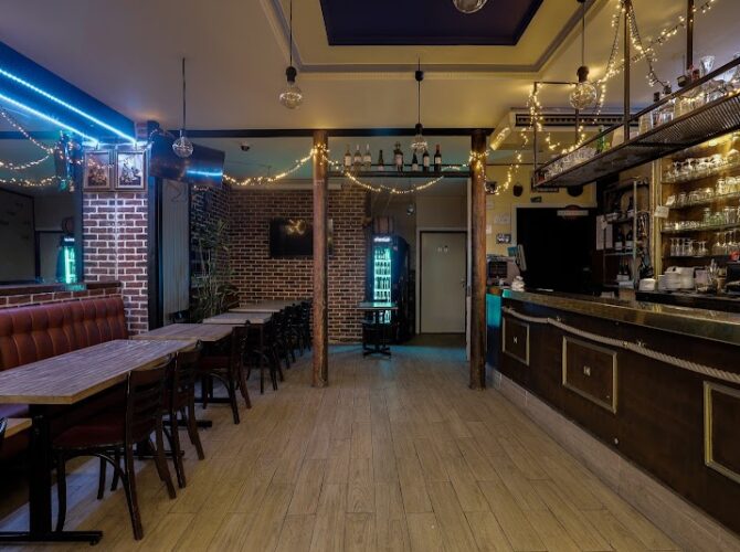 Au Bon Vivant Restaurant à Paris, France