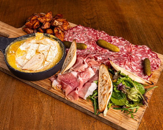 Restaurant Au Bureau – Pub et Brasserie à Puget-sur-Argens, France