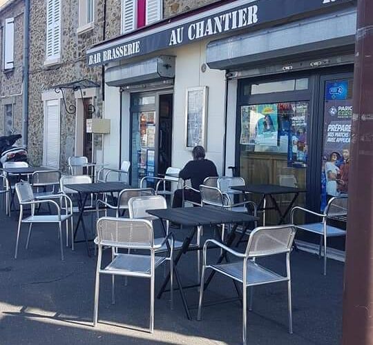 AU CHANTIER (restaurant portugais) à Viry-Châtillon, France
