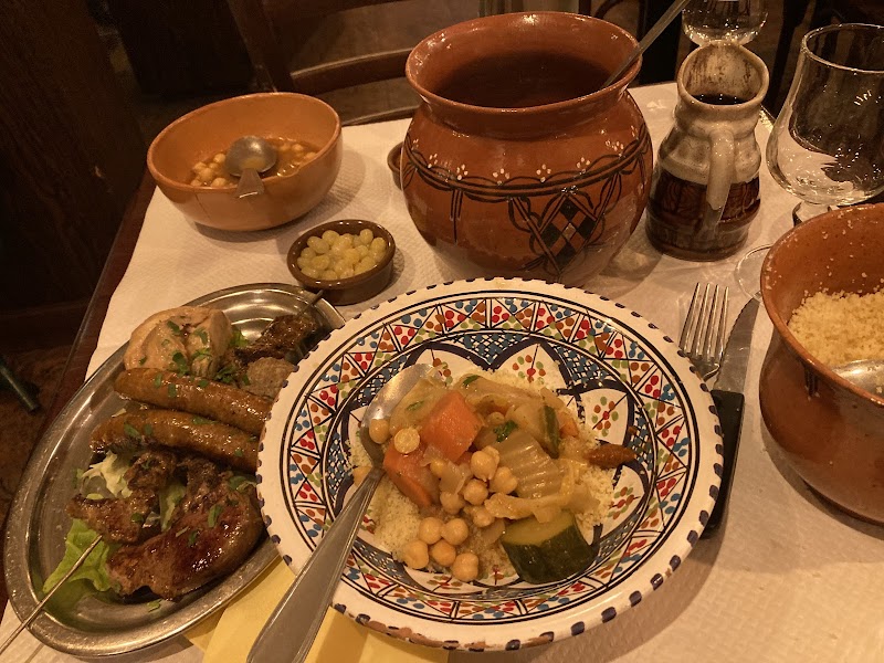 Restaurant Au Petit Village à Paris, France — photo 2