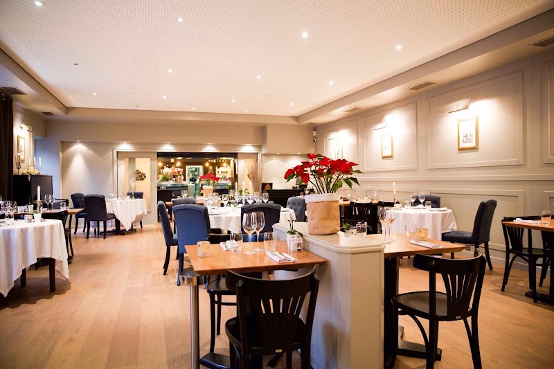 Restaurant AU P’TIT MAX – PLACE D’ARMES à Luxembourg (Ville), Luxembourg