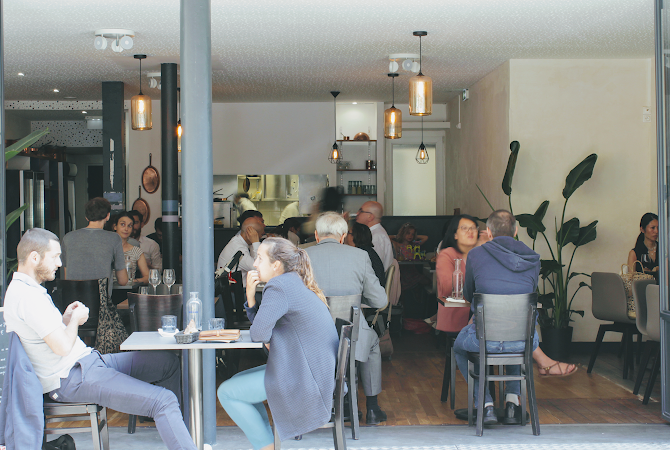 Restaurant Aux 2 saveurs à Paris, France