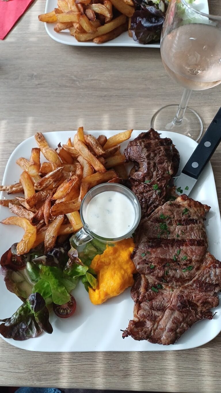 Restaurant Aux trois viandes à Brest, France