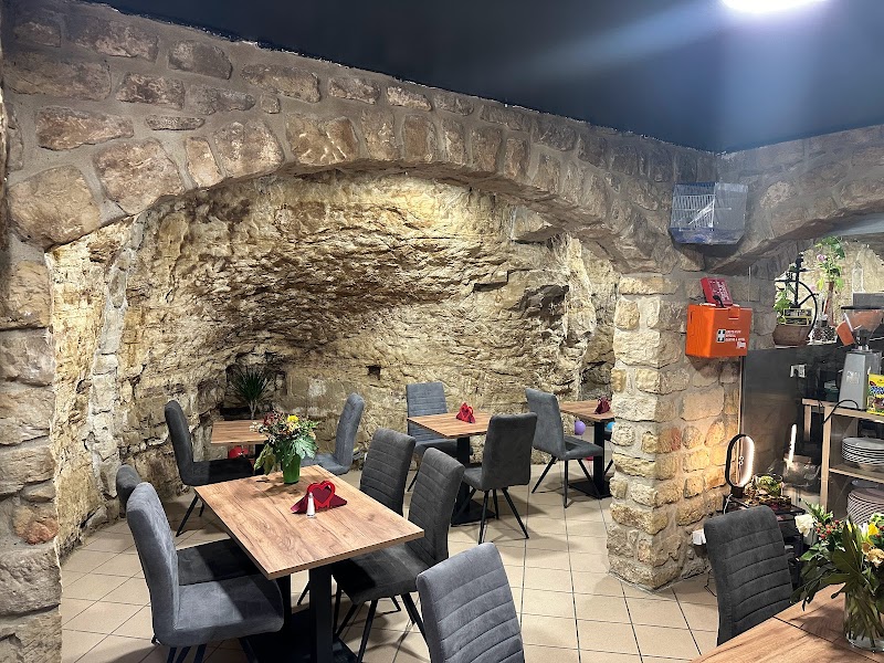 Restaurant AVAKEBEBHAUS à Luxembourg (Ville), Luxembourg