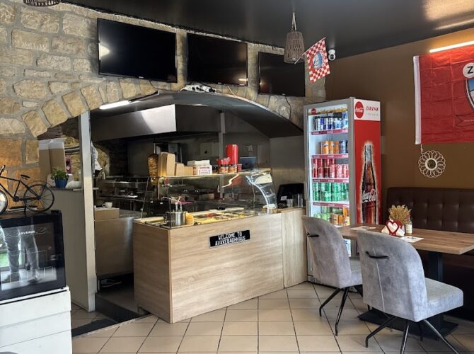 Restaurant AVAKEBEBHAUS à Luxembourg (Ville), Luxembourg