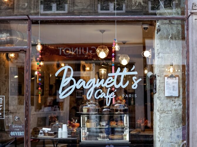 Restaurant Baguett’s Café à Paris, France