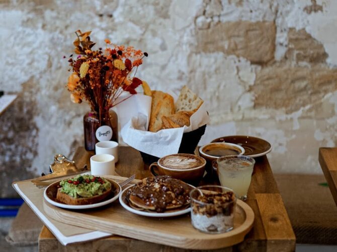 Restaurant Baguett’s Café à Paris, France